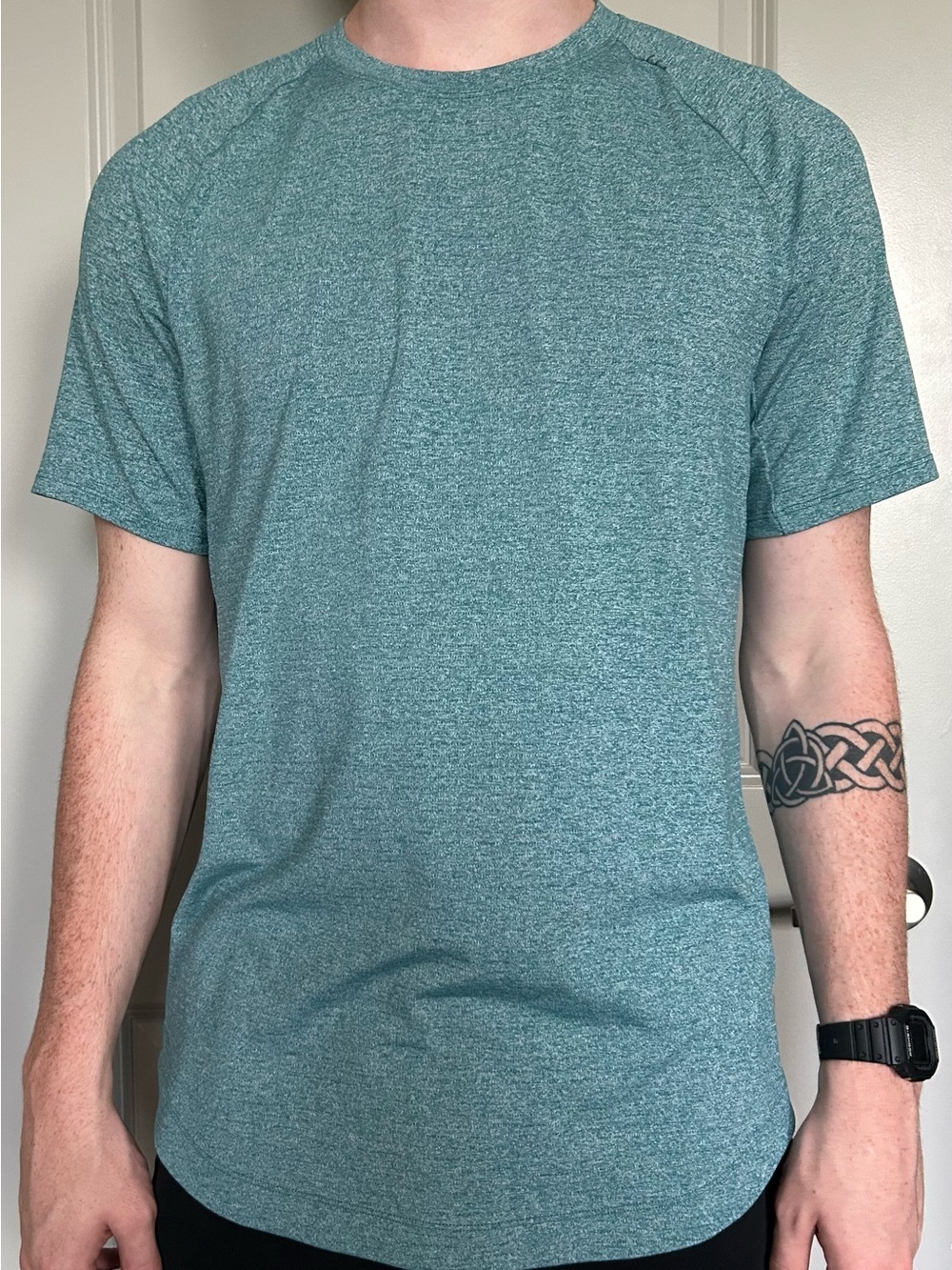 lululemon athletica Men’s Heathered Teal Short Sleeve Crewneck Tee